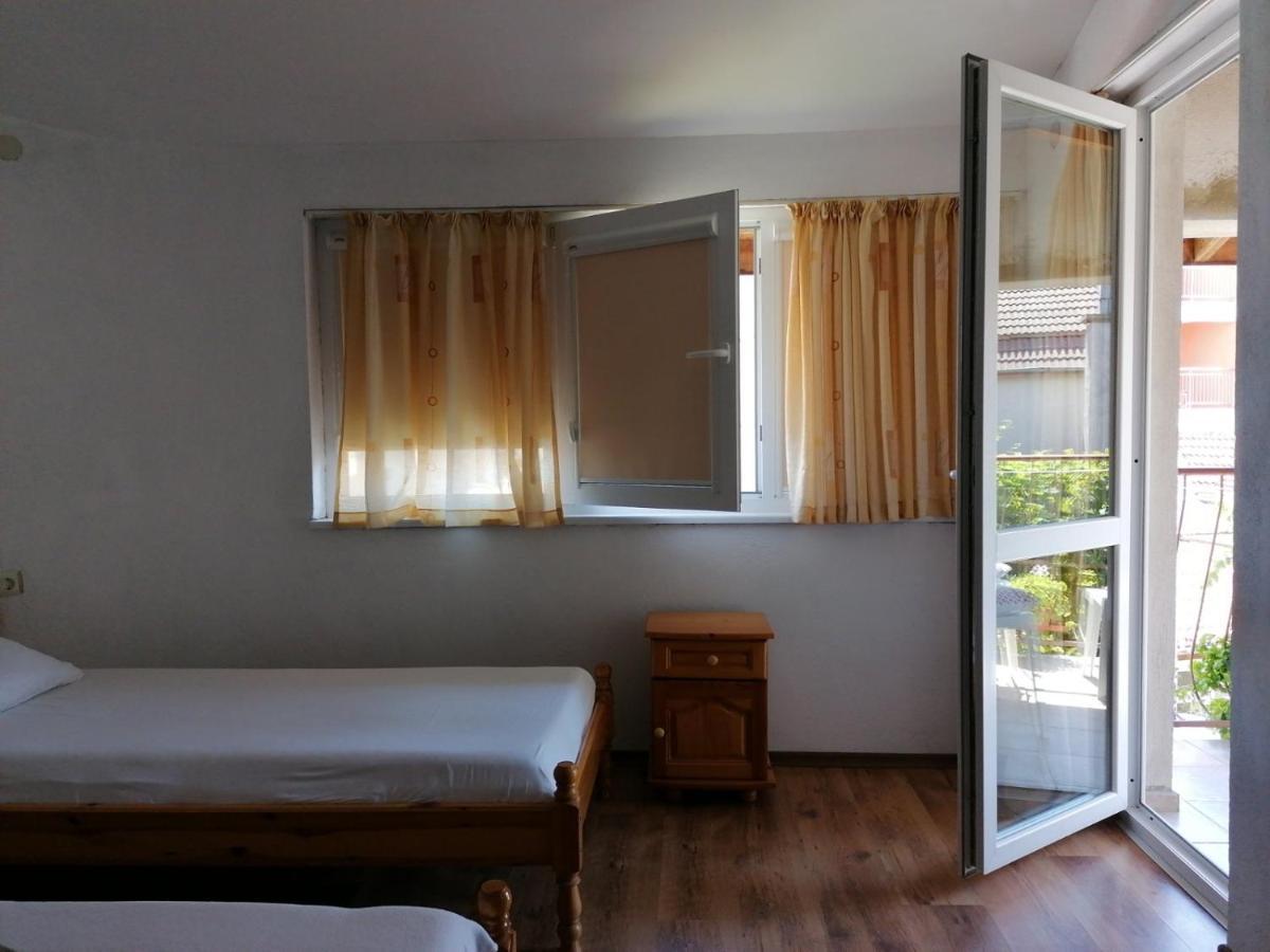Guest House Sokratovi 奥布佐尔 外观 照片