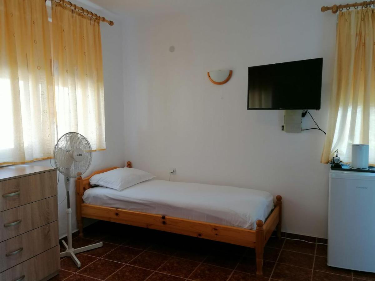Guest House Sokratovi 奥布佐尔 外观 照片
