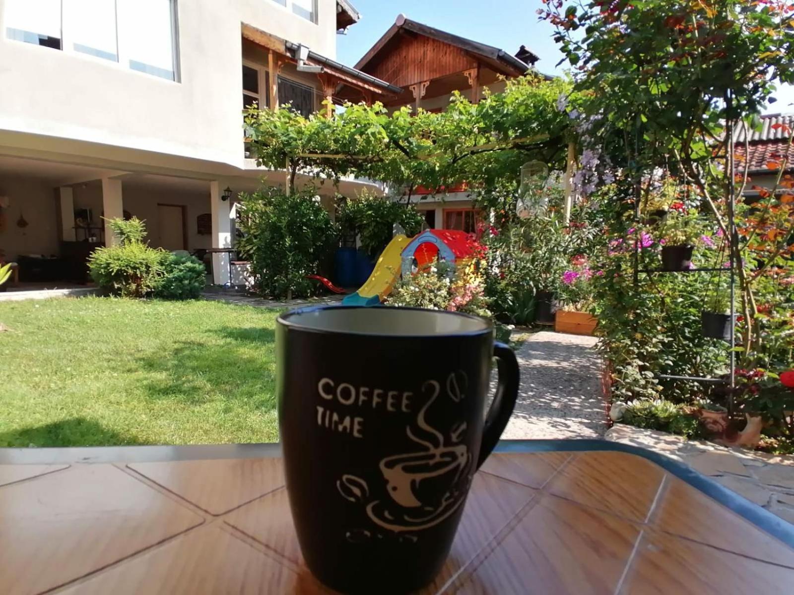 Guest House Sokratovi 奥布佐尔 外观 照片
