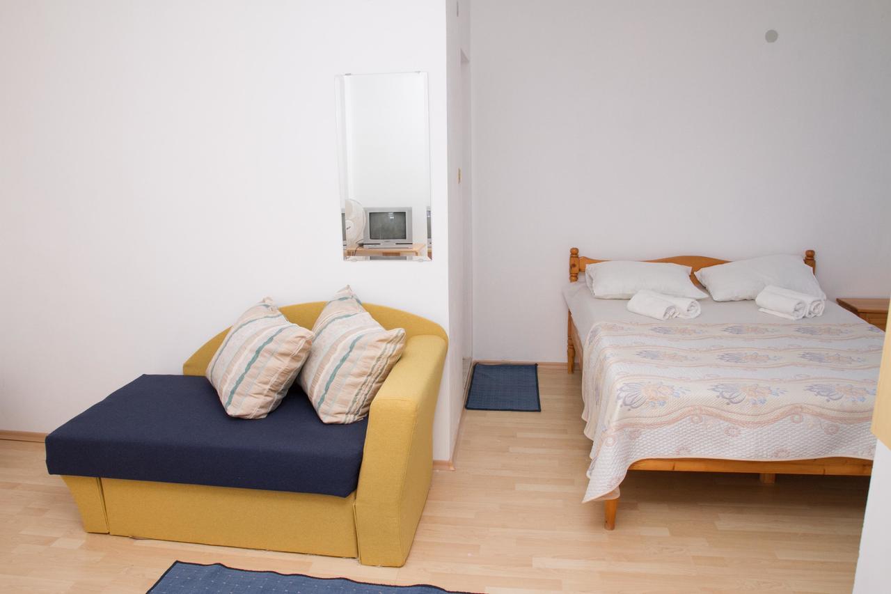 Guest House Sokratovi 奥布佐尔 外观 照片