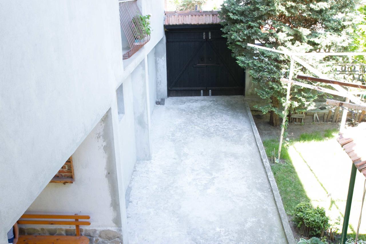 Guest House Sokratovi 奥布佐尔 外观 照片